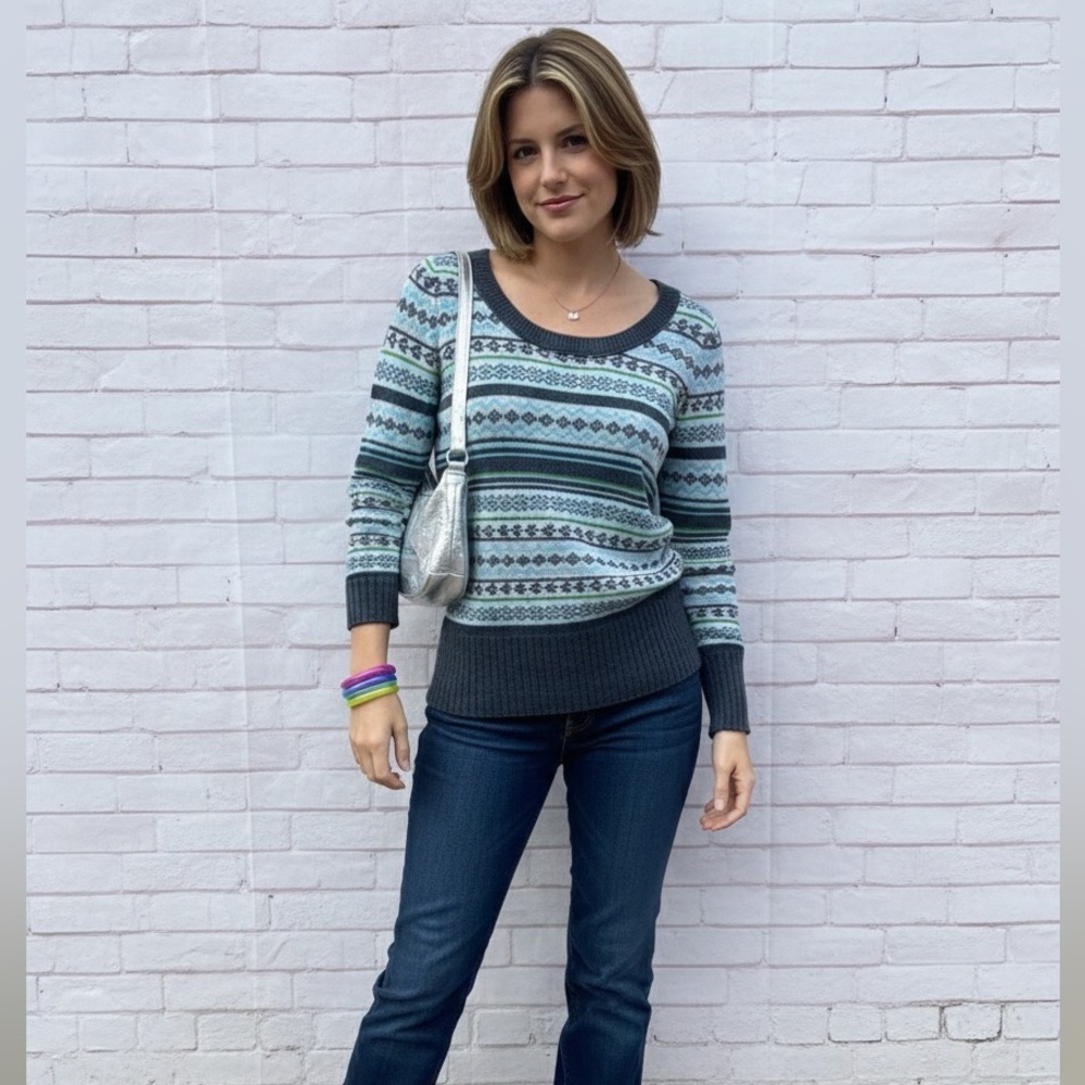 VTG Old Navy size M Y2K wool blend multicolor scoop neck Bella sweater